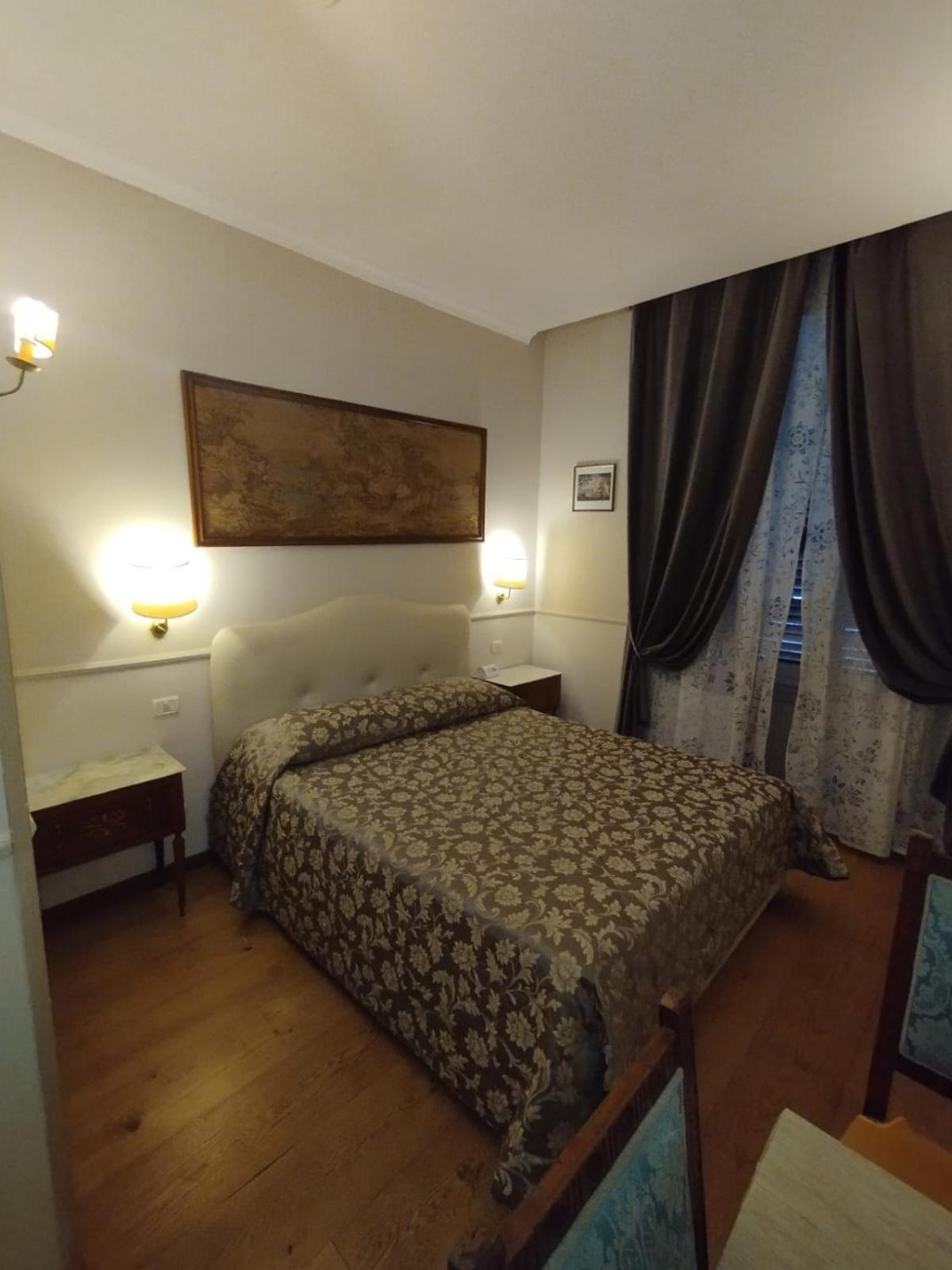 La Reggia Dei Principi Hotel Rome Exterior photo